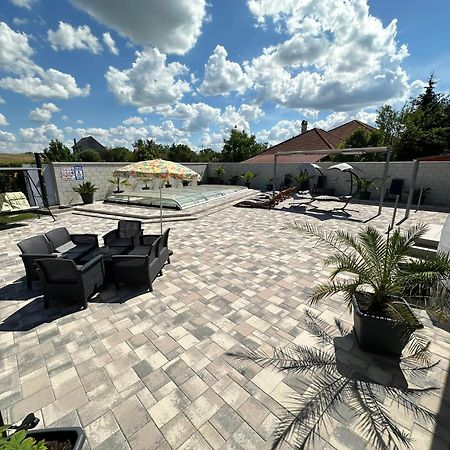 Siofok Apartman المظهر الخارجي الصورة