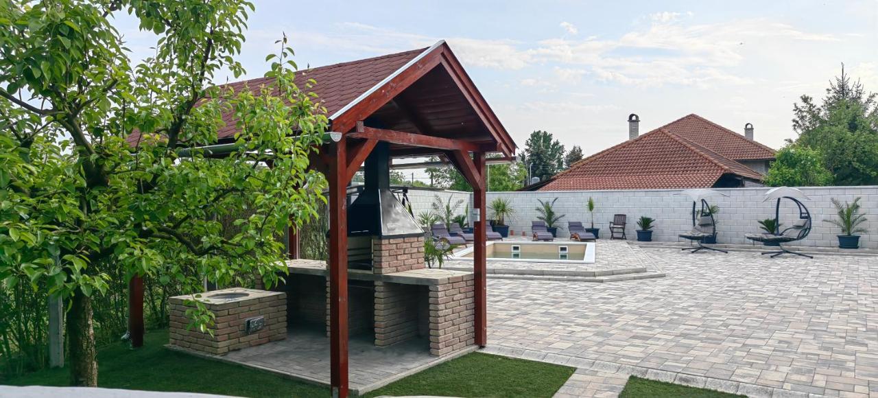 Siofok Apartman المظهر الخارجي الصورة