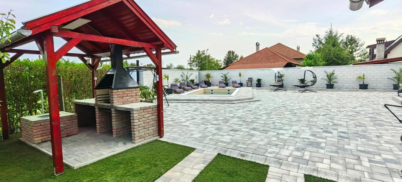 Siofok Apartman المظهر الخارجي الصورة