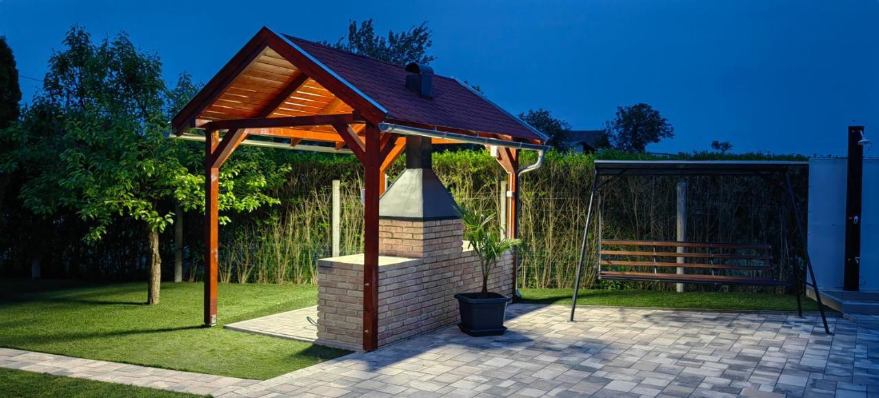 Siofok Apartman المظهر الخارجي الصورة